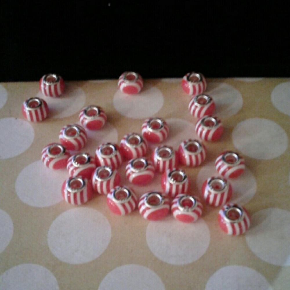 25 red and white striped euro beads